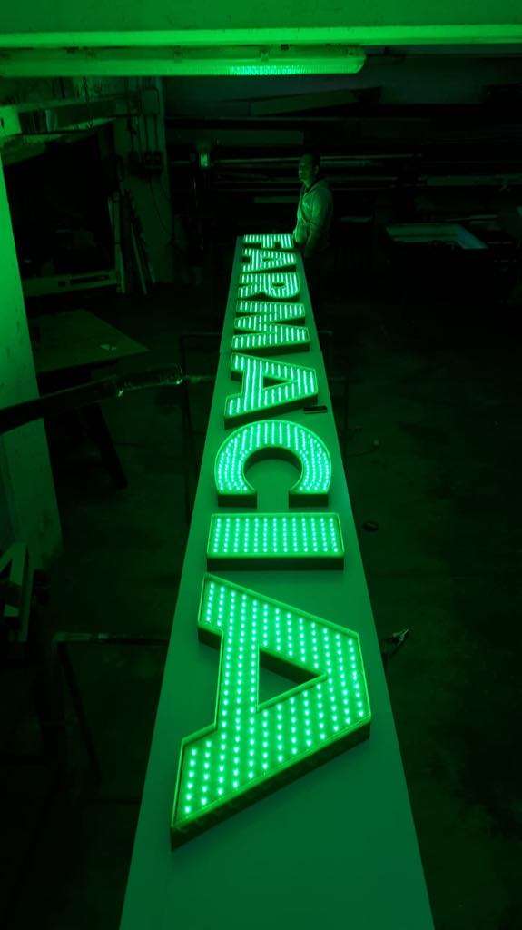 60242519_915468592135008_1536577597285072896_n